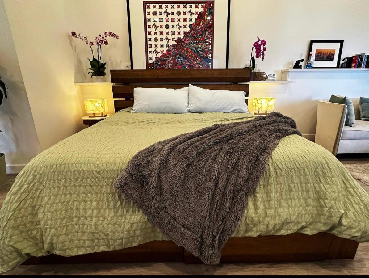 Stunning View Hollywood Hills Guest House Los Angeles Exteriör bild